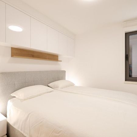 Lunula Residence Zadar Bagian luar foto