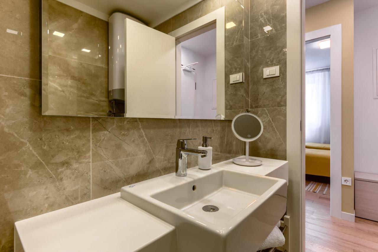 Lunula Residence Zadar Bagian luar foto