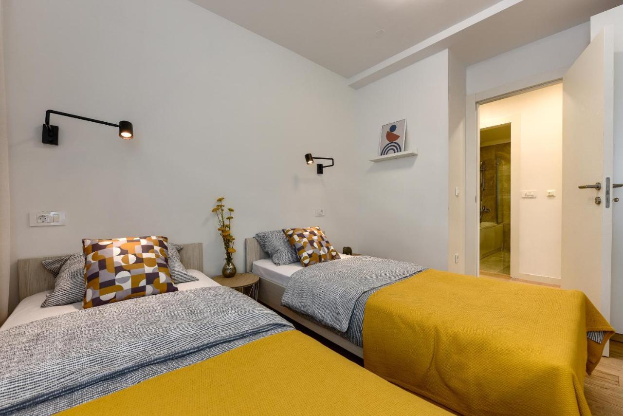 Lunula Residence Zadar Bagian luar foto