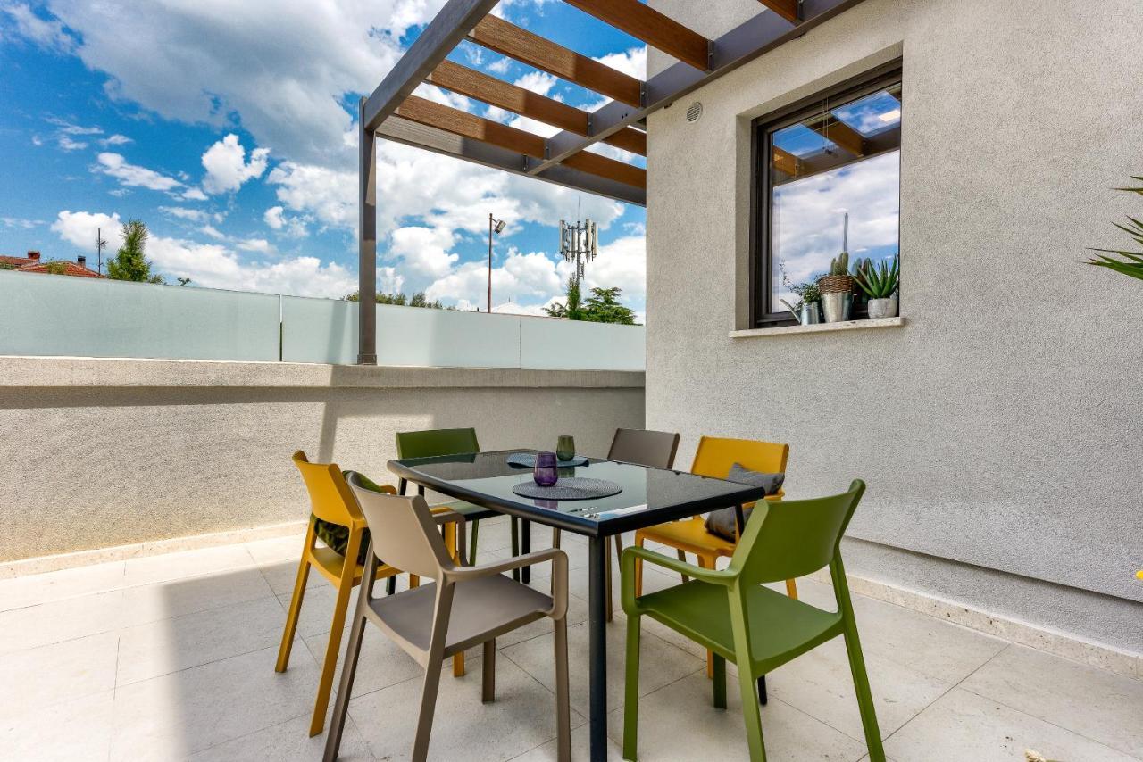 Lunula Residence Zadar Bagian luar foto