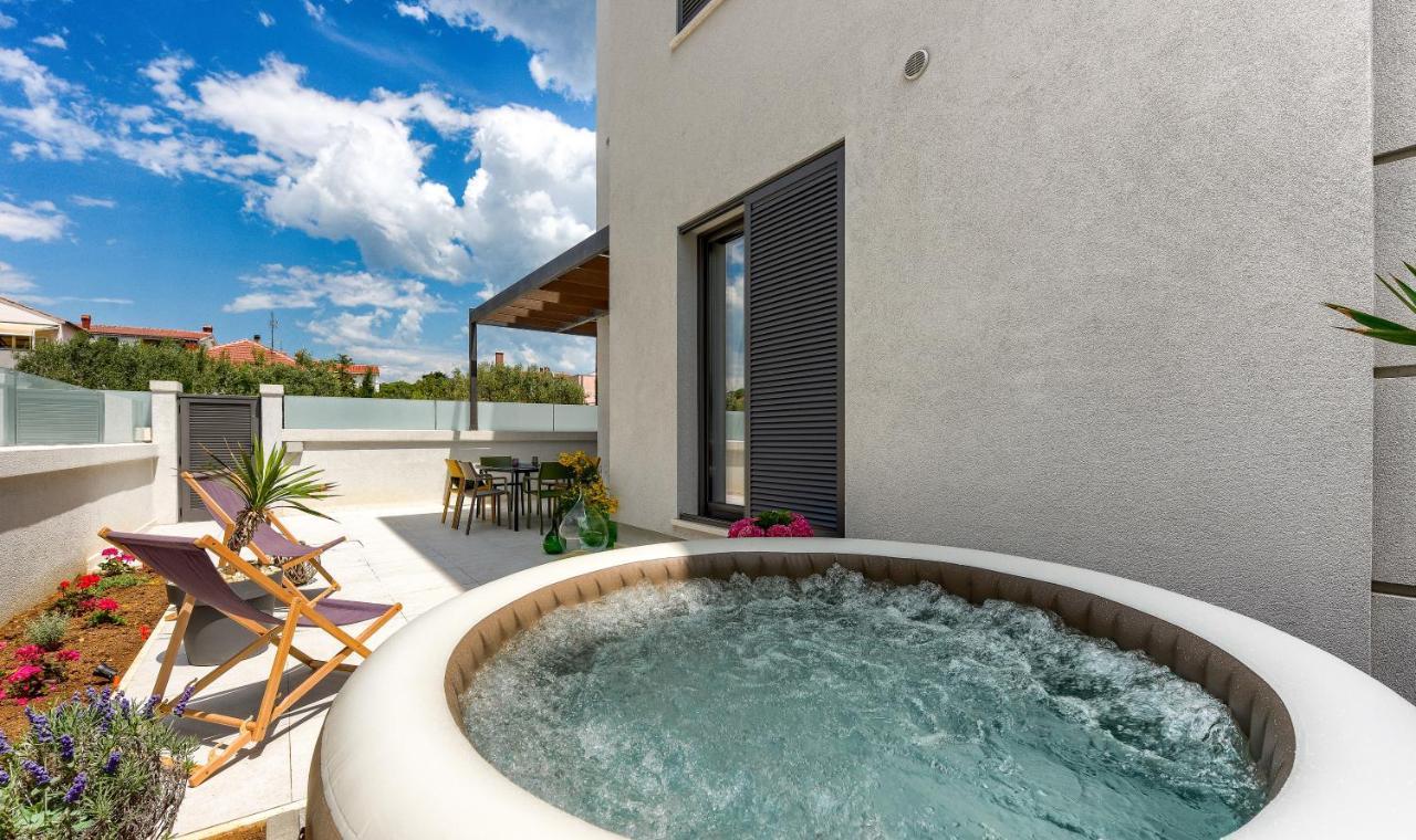 Lunula Residence Zadar Bagian luar foto