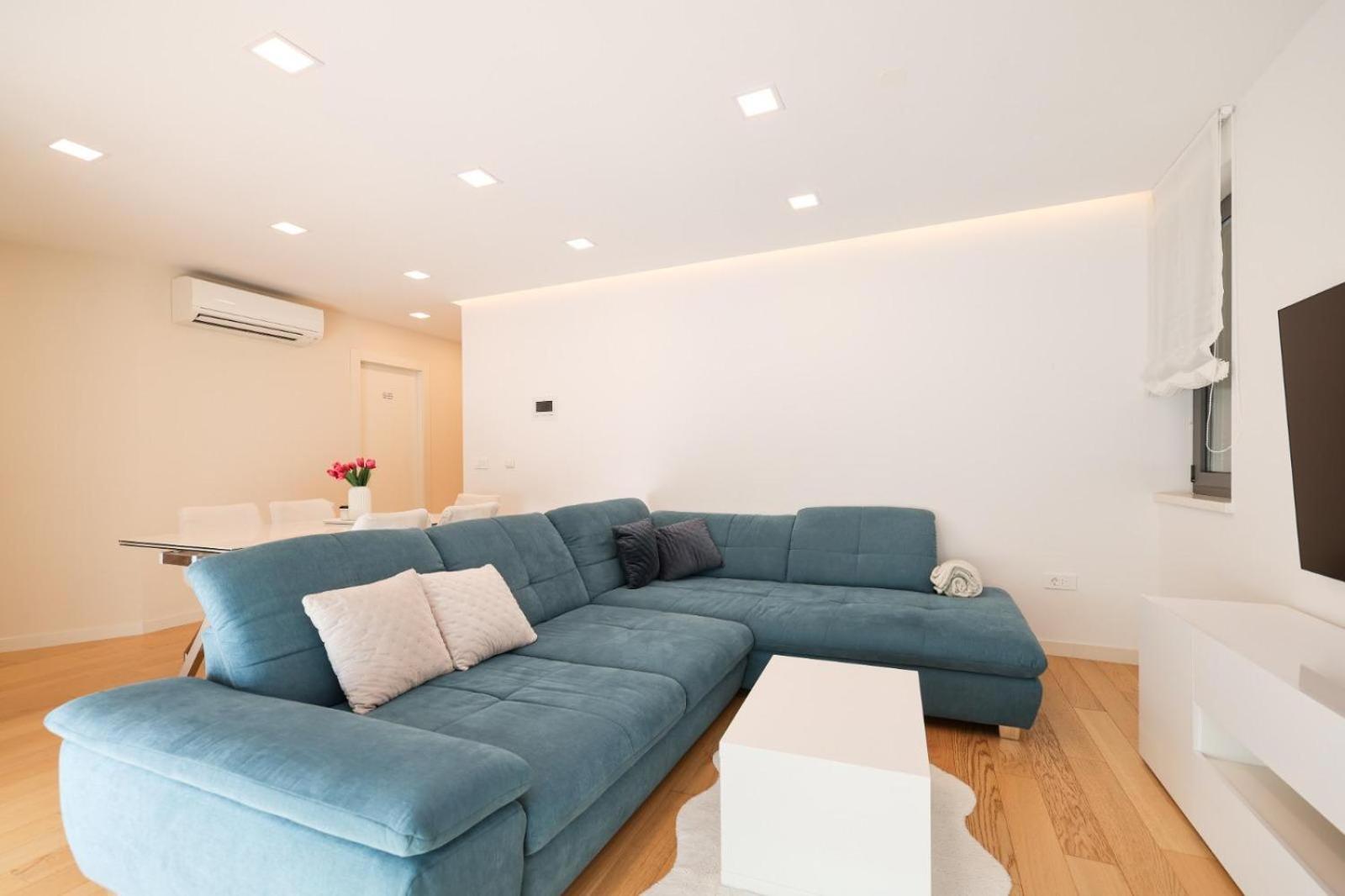 Lunula Residence Zadar Bagian luar foto